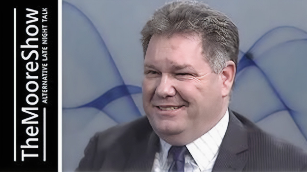 Psychic Tony Cole discovering Spiritualism and helping people with his gift | #095