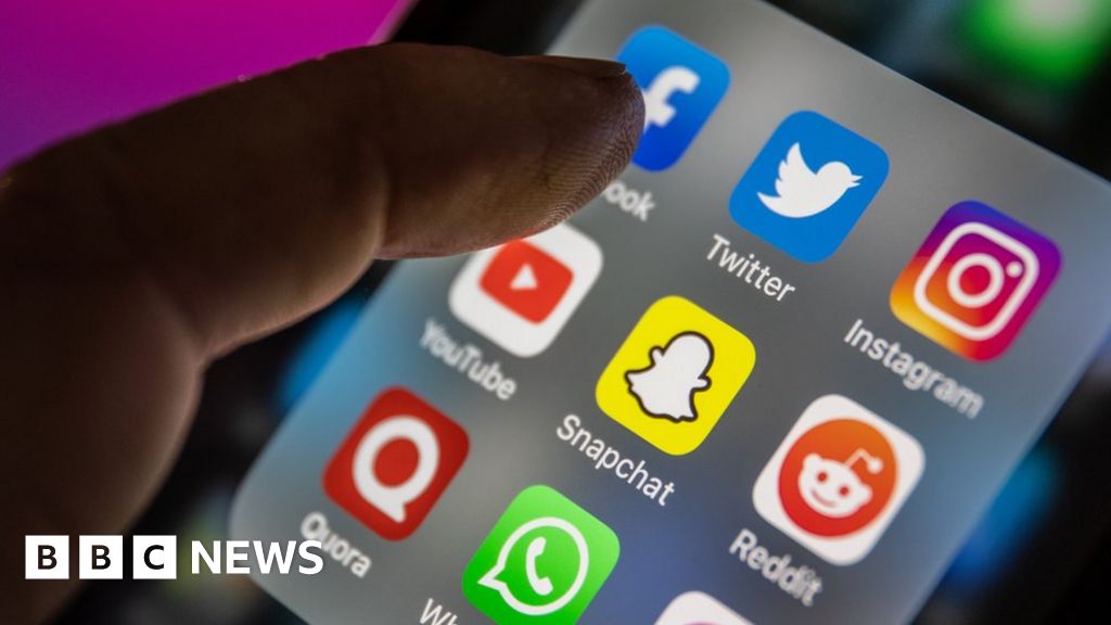 Liz Truss v Rishi Sunak: Who’s winning the social media war?