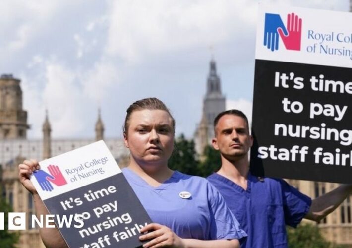 Public sector pay: Police and most NHS staff get below-inflation rises