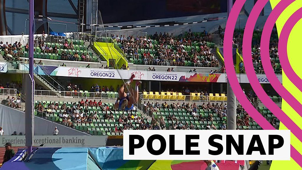 World Athletics Championships: GB’s Holly Bradshaw suffers snapped pole during warm-up