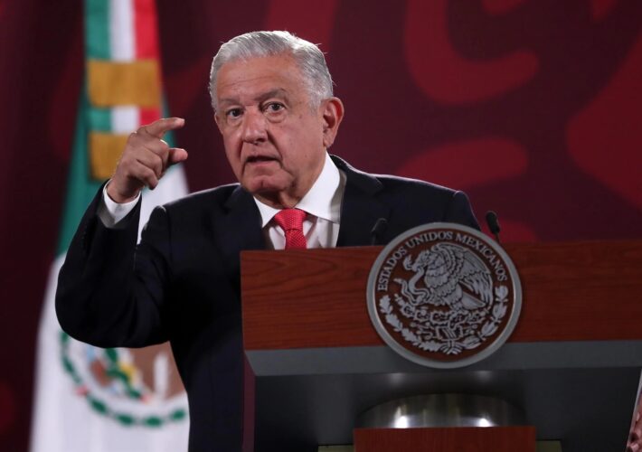 AMLO, el peleonero