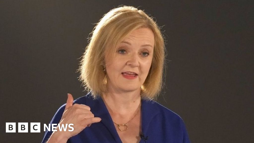 Tory leadership: Labour calls for inquiry into Liz Truss event