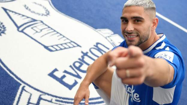 Neal Maupay: Everton sign striker from Brighton