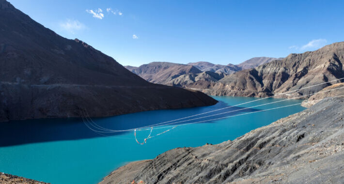 Chinese propose to build a dam with a distributed 3D printer Chinese propose to build a dam with a distributed 3D printer