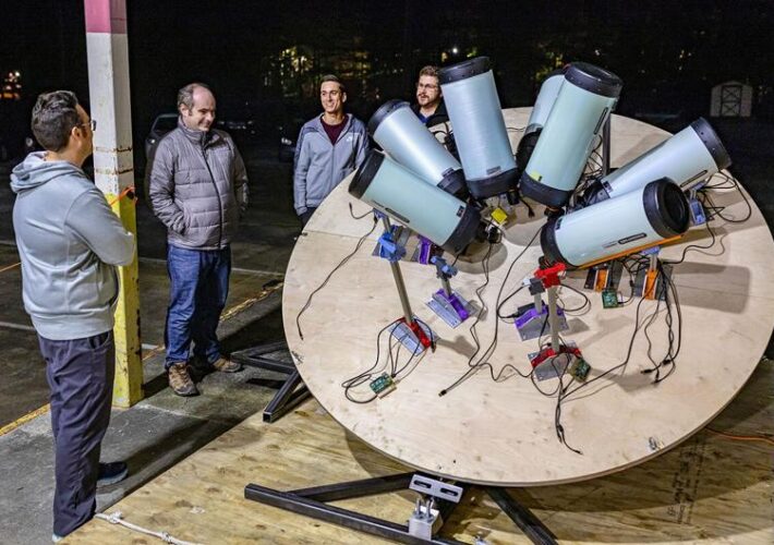 All-seeing telescope will snap exploding stars, may spy a hidden world