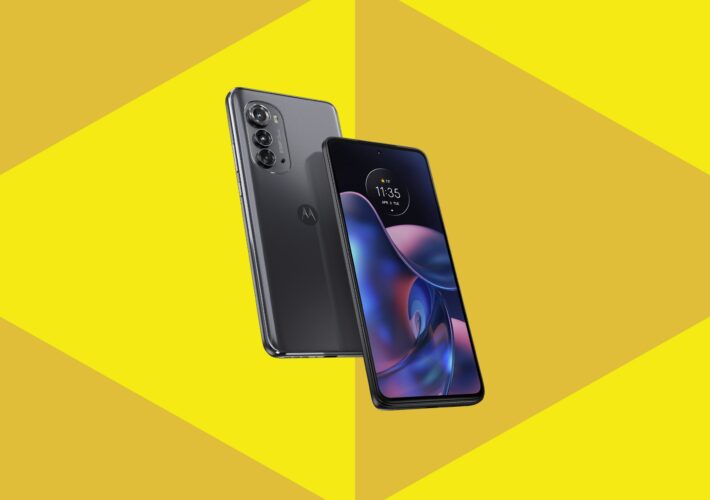 Cameras Aside, Motorola’s New Phone Has a Competitive Edge