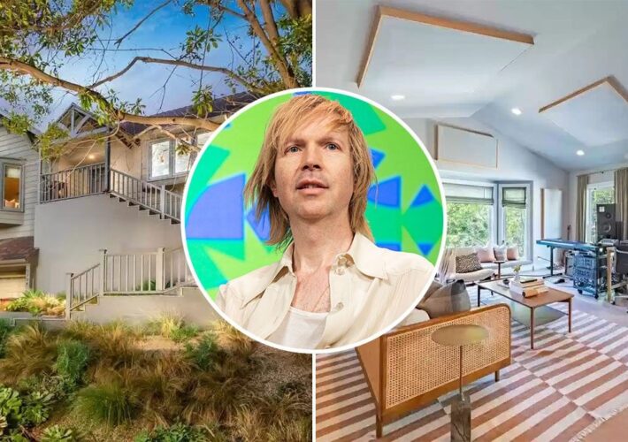 Where It’s At: Beck Is Selling His Hollywood Hills Home With Music Studio for .95M Where It’s At: Beck Is Selling His Hollywood Hills Home With Music Studio for .95M