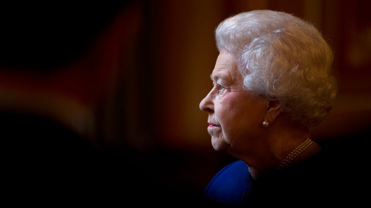 OnPolitics: Queen Elizabeth II dies at 96, King Charles III ascends throne