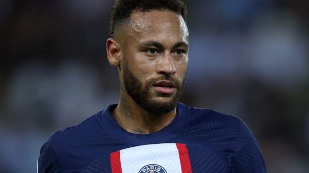 Paris St-Germain 1-0 Brest: Neymar scores before Islam Slimani penalty saved