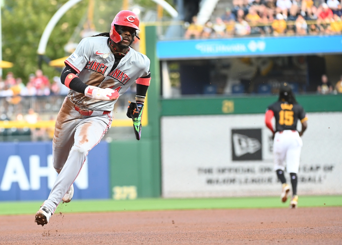 Reds going for series split in finale with Pirates