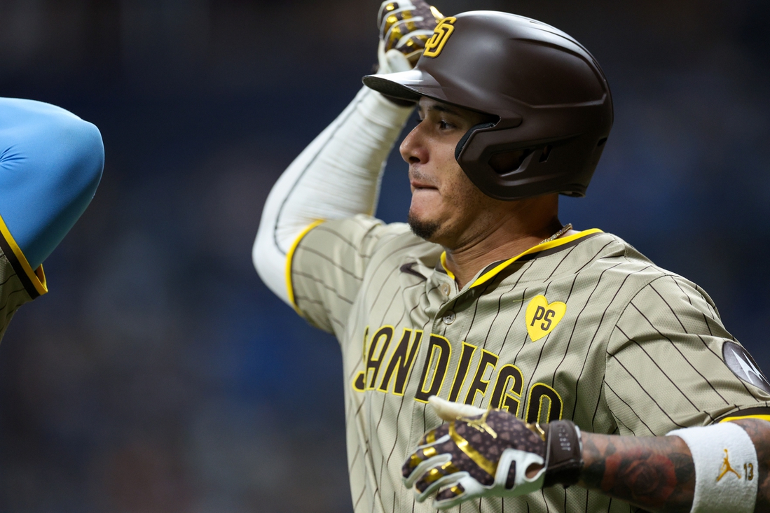 With Manny Machado heating up, Padres take on Rays