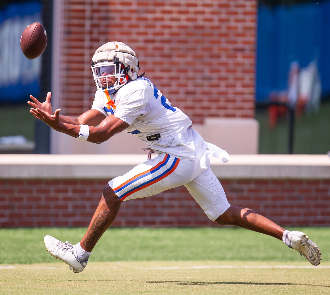 Florida WR Kahleil Jackson has knee surgery, done for year