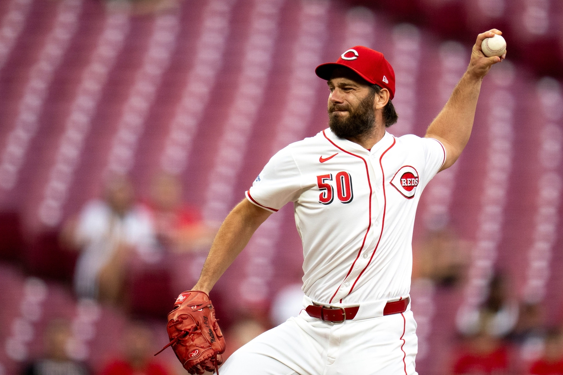 Reds place LHP Sam Moll (shoulder) on 15-day injured list