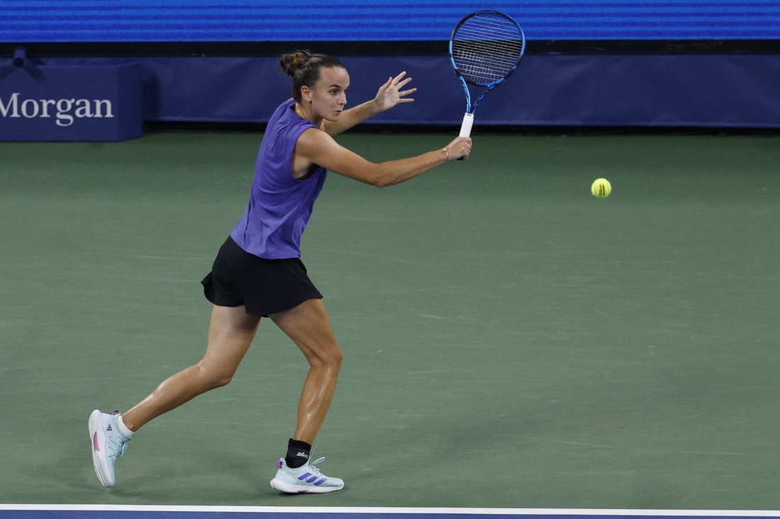 WTA roundup: Clara Burel, Diane Parry sail in Tunisia