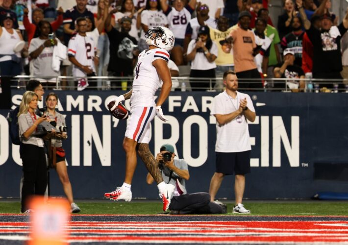 WR Tetairoa McMillan (304 yards), No. 21 Arizona outlast New Mexico