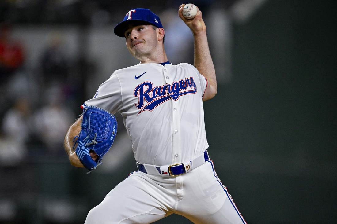 Diamondbacks look to sweep two-game series vs. Rangers