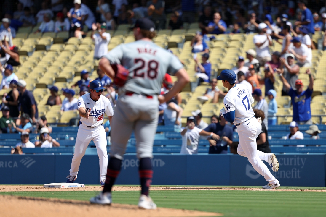 With division lead shrinking, Guardians take on White Sox