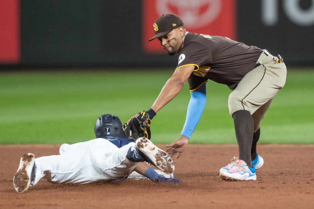 Manny Machado sets Padres’ HR mark in win over M’s