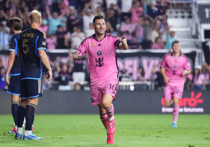 Lionel Messi scores 2 goals in return as Inter Miami top Union