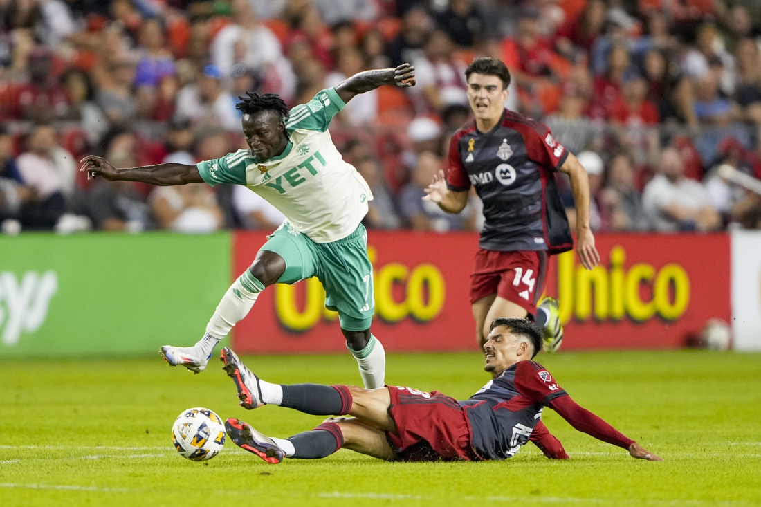 Toronto FC score pair in first half, hold off Austin FC