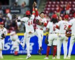 Reds aim to continue dimming Braves’ playoff hopes