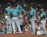 With focus shifted to wild card, Mariners take on Astros