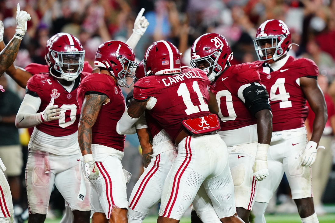 Top 25 roundup: No. 4 Alabama edges No. 2 Georgia in wild contest