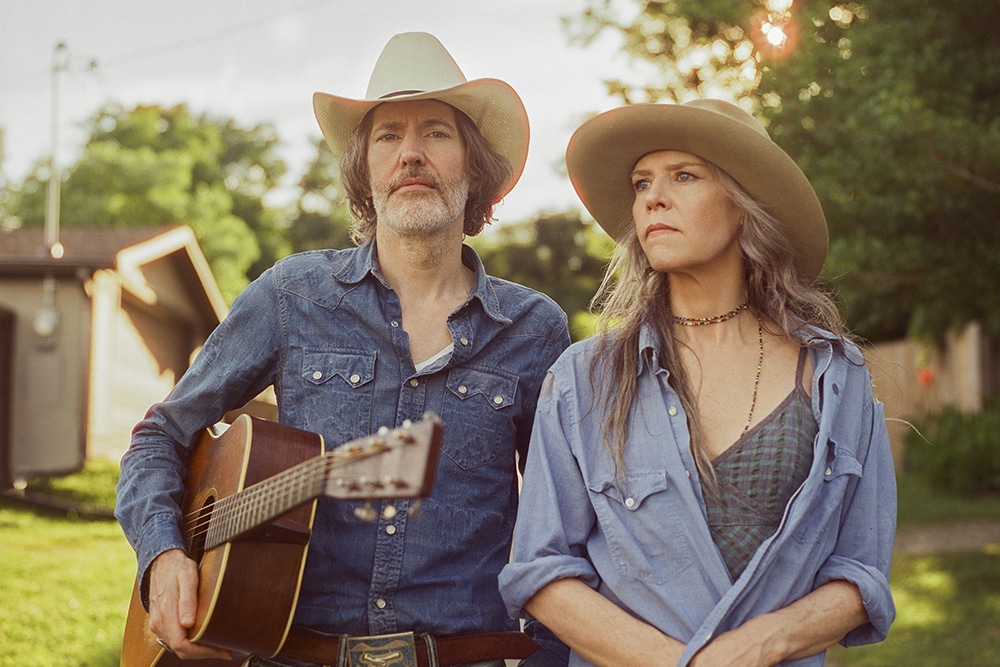 Gillian Welch and David Rawlings Trace Landscapes of Connection and Resilience