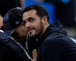 Saints QB Derek Carr (oblique) formally inactive vs. Broncos