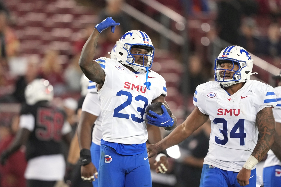 No. 21 SMU strikes early, scores big in blowout of Stanford