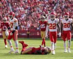 49ers lose WRs Brandon Aiyuk, Deebo Samuel during loss to Chiefs