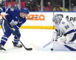 William Nylander’s 3-point night powers Leafs past Lightning