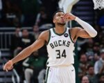 NBA roundup: Big names help Bucks end losing streak