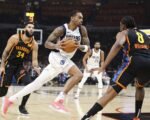 P.J. Washington shines, Mavericks stave off Thunder