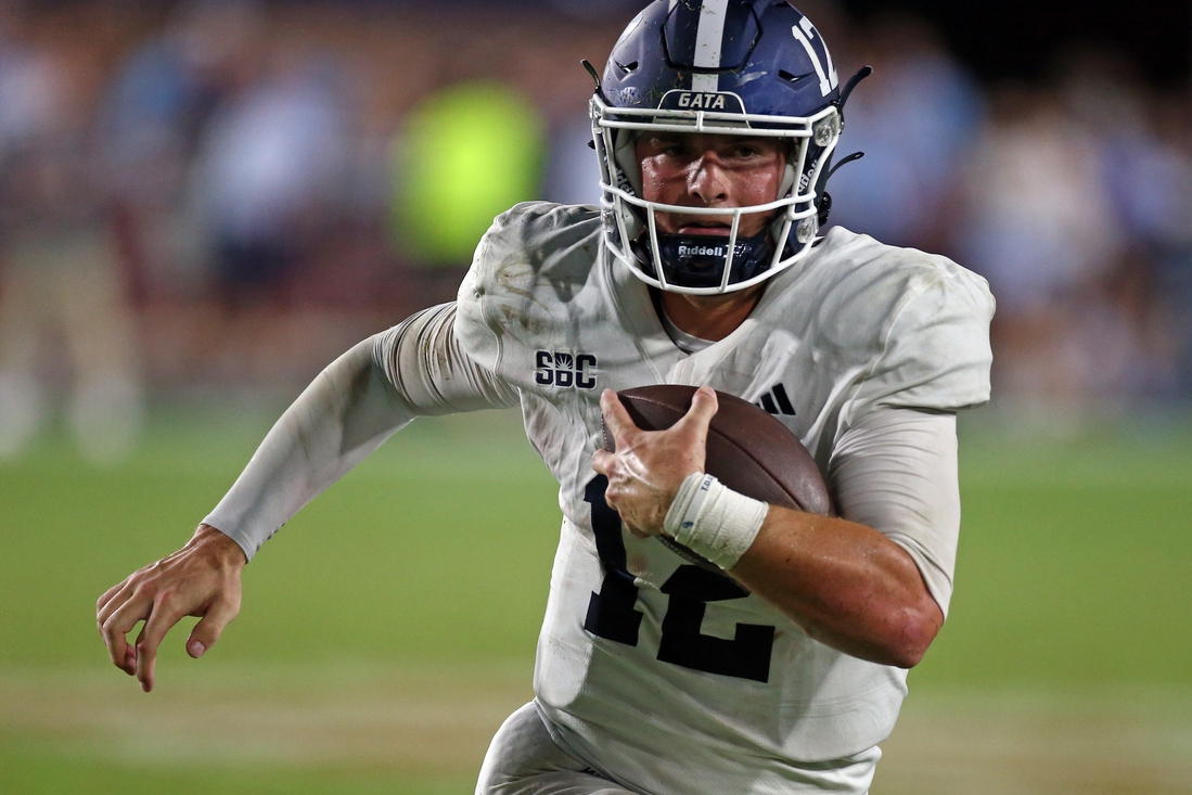 Former FCS powers Sam Houston, Georgia Southern meet in New Orleans Bowl