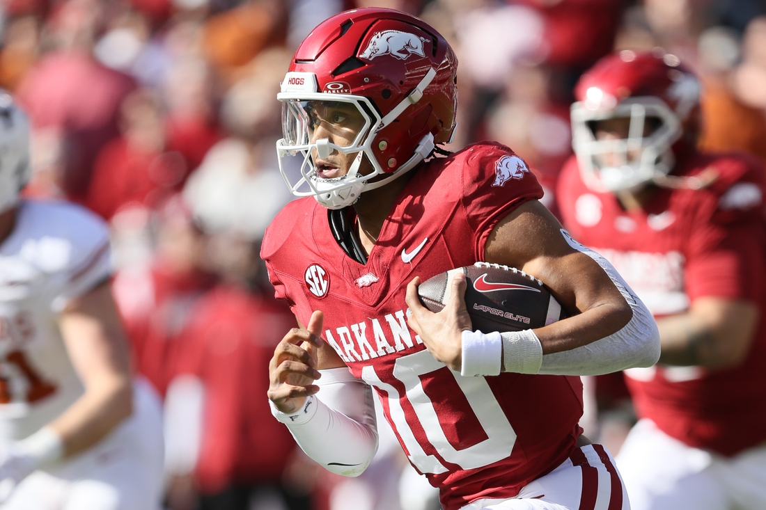 Arkansas, Texas Tech enter Liberty Bowl after roster attrition