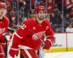 Red Wings look to build on ‘massive win’ in facing Flyers