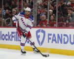 Rangers’ offense awakens in rout of Blackhawks