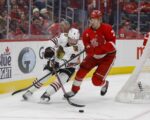 Red Wings roll past Blackhawks for sixth straight win