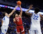 Top 25 roundup: No. 4 Alabama overpowers 8th-ranked Kentucky