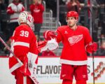 Red Wings, Oilers face off, each looking for 4th straight win