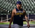 Brewers All-Star C William Contreras agrees to one-year deal