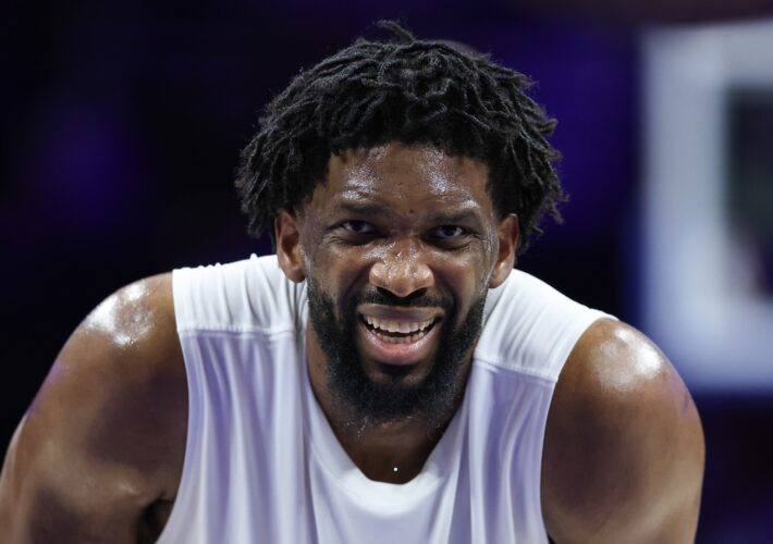 76ers star Joel Embiid returns to action against Mavericks