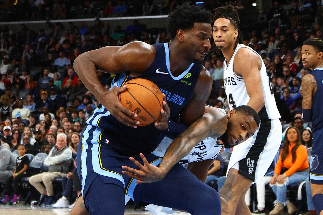 Jaren Jackson Jr., Grizzlies race to win over Spurs