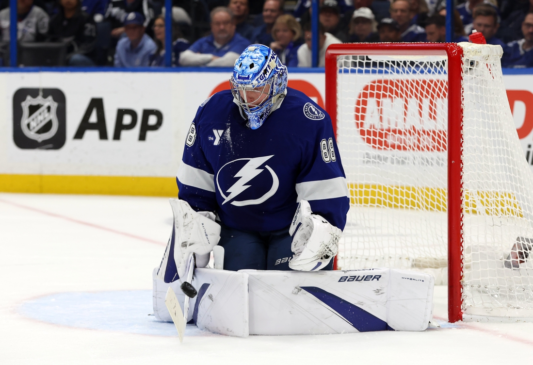 Lightning end Senators’ five-game winning streak